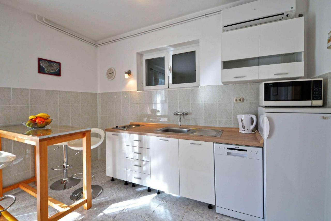 Apartmani Dora 무르테르 외부 사진